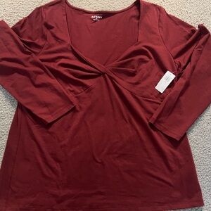Old navy red top